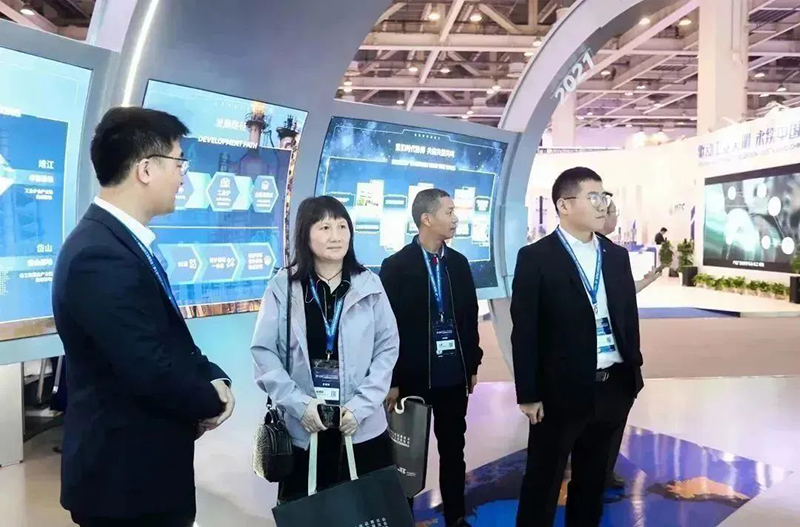 �������� ����δ�� | 2023����ӯ�ᡤ���ɿ͹�ҵƷչԲ����Ļ